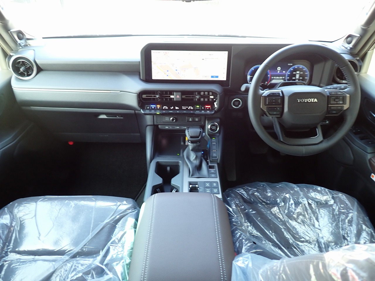 TOYOTA Land Cruiser 250