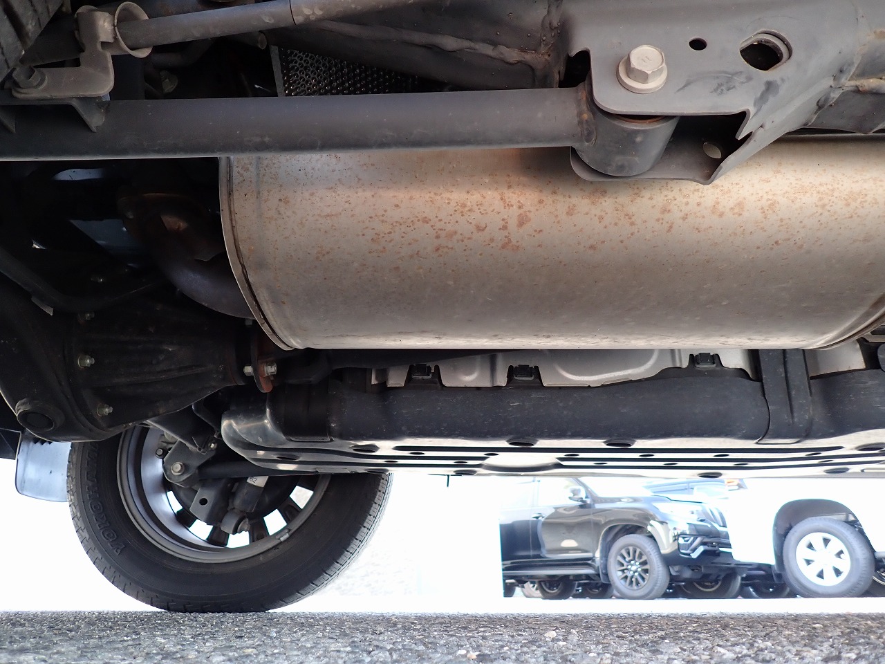 TOYOTA Land Cruiser Prado