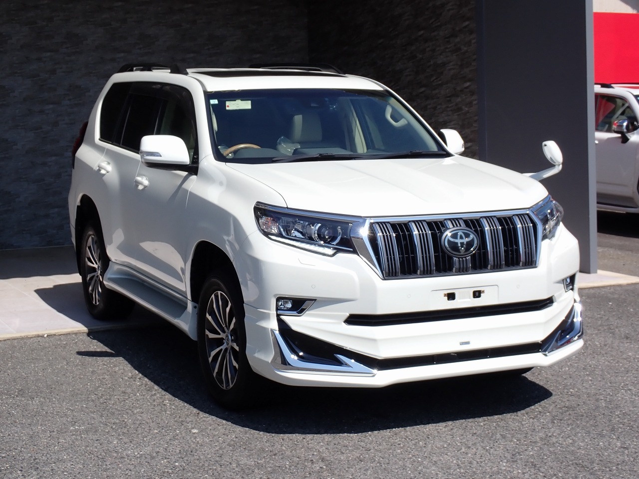 TOYOTA Land Cruiser Prado