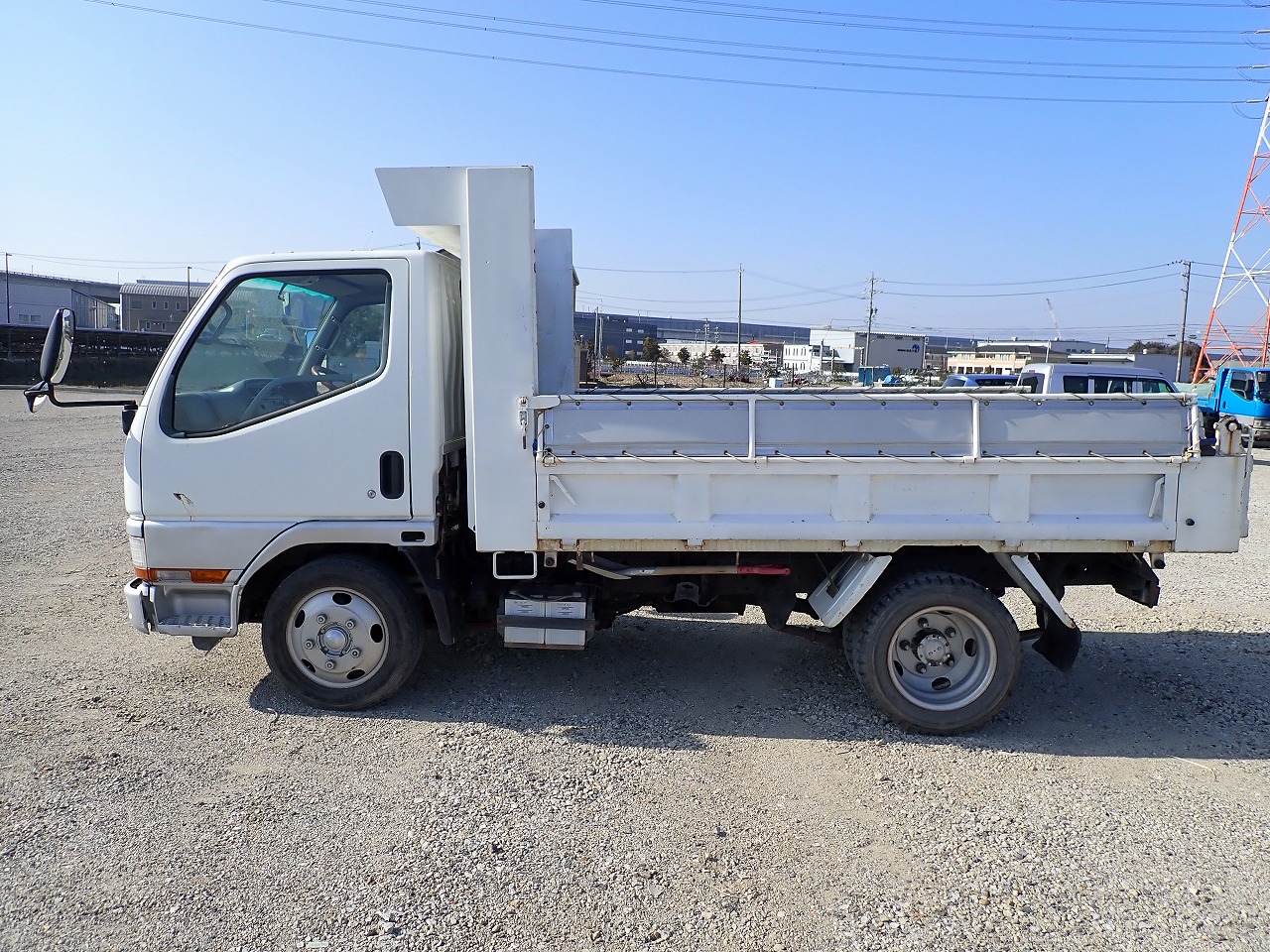MITSUBISHI Canter
