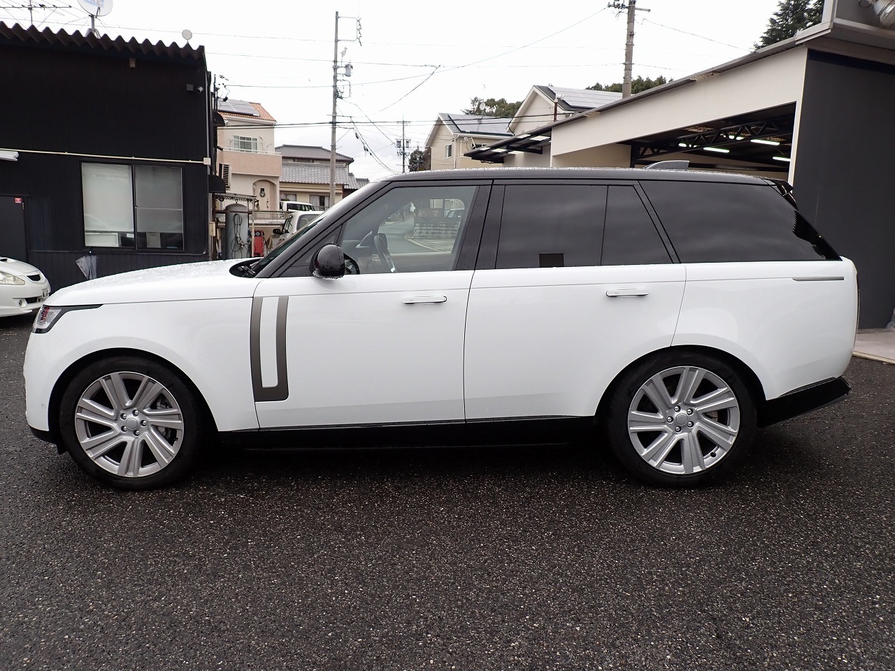 LAND ROVER RANGE ROVER