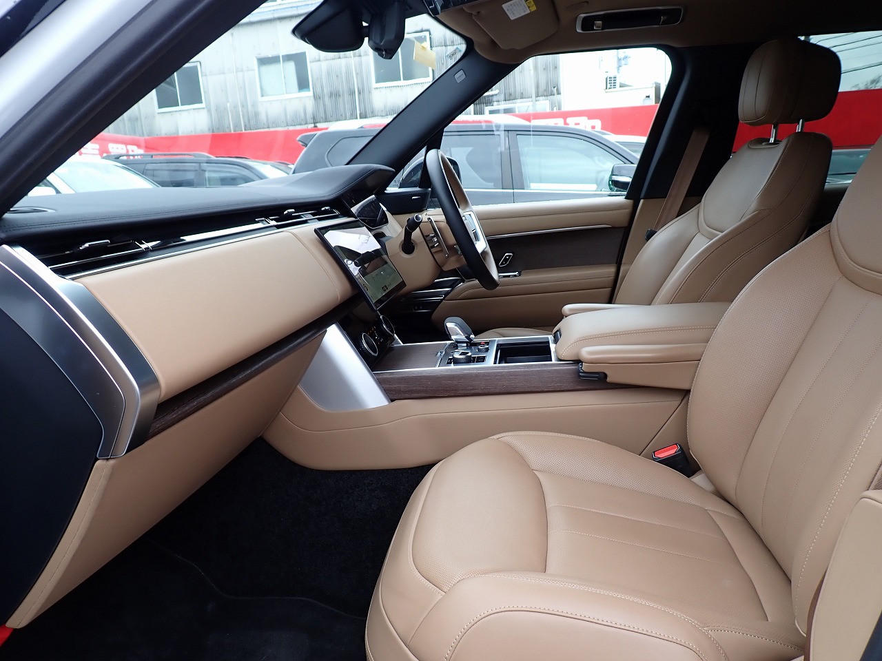 LAND ROVER RANGE ROVER