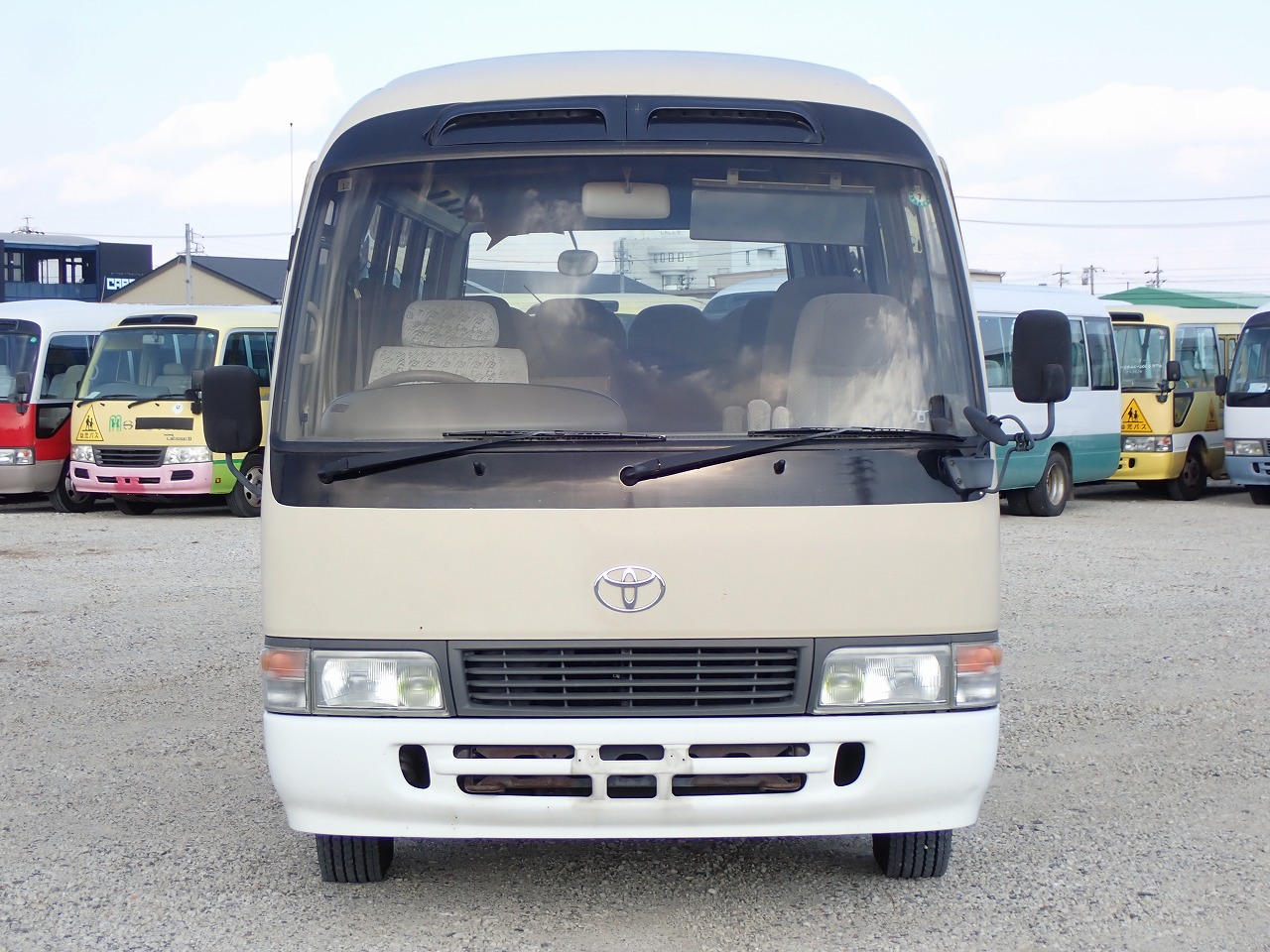 TOYOTA Coaster