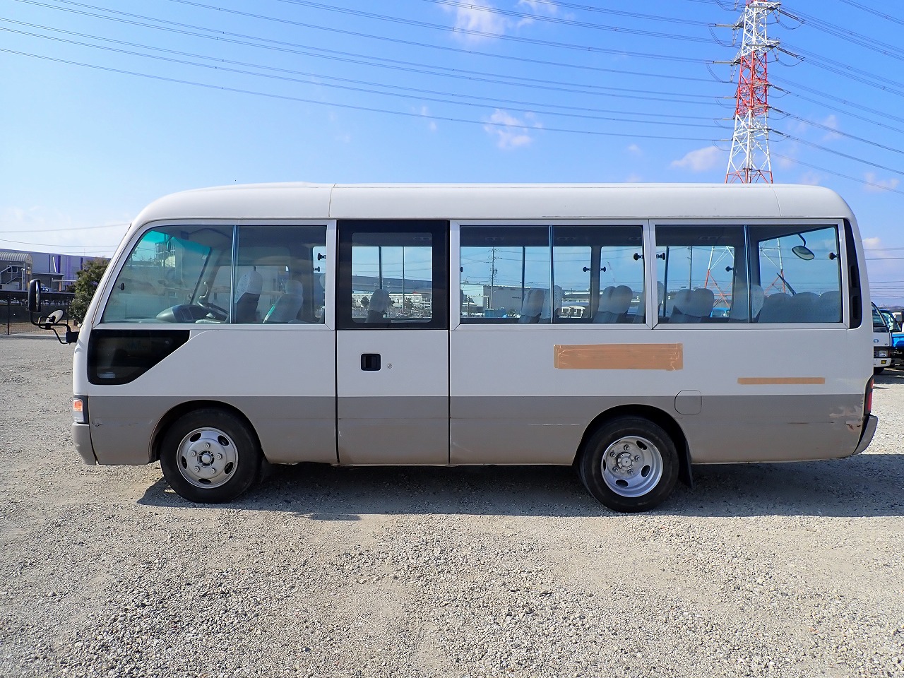 TOYOTA Coaster