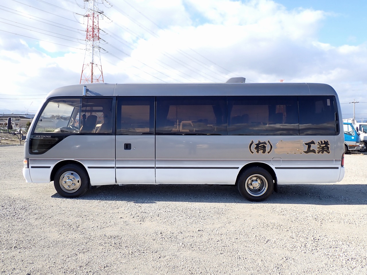 TOYOTA Coaster