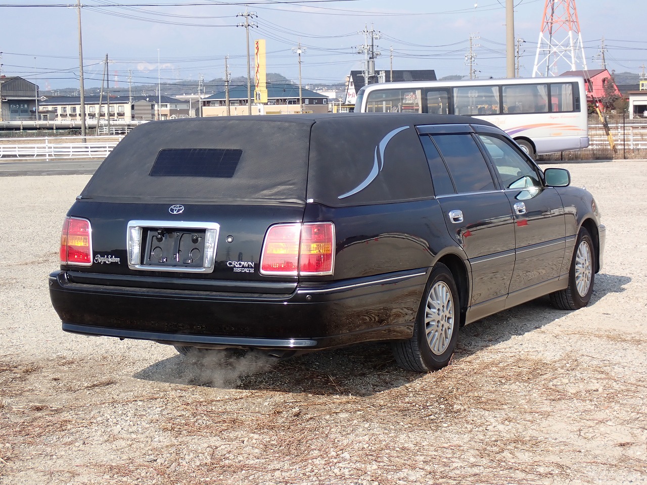 TOYOTA Crown Estate