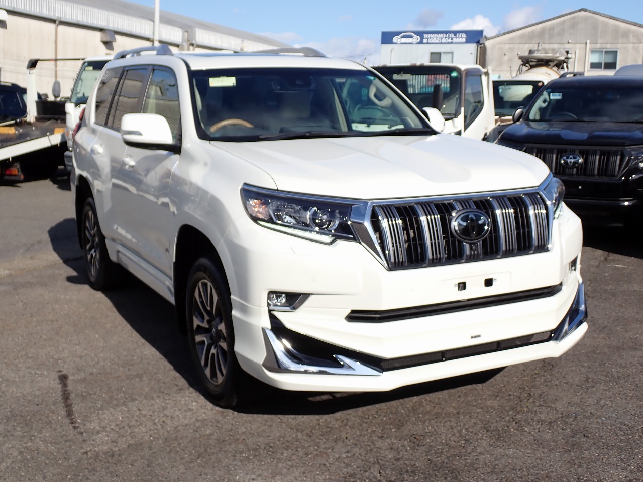 TOYOTA Land Cruiser Prado