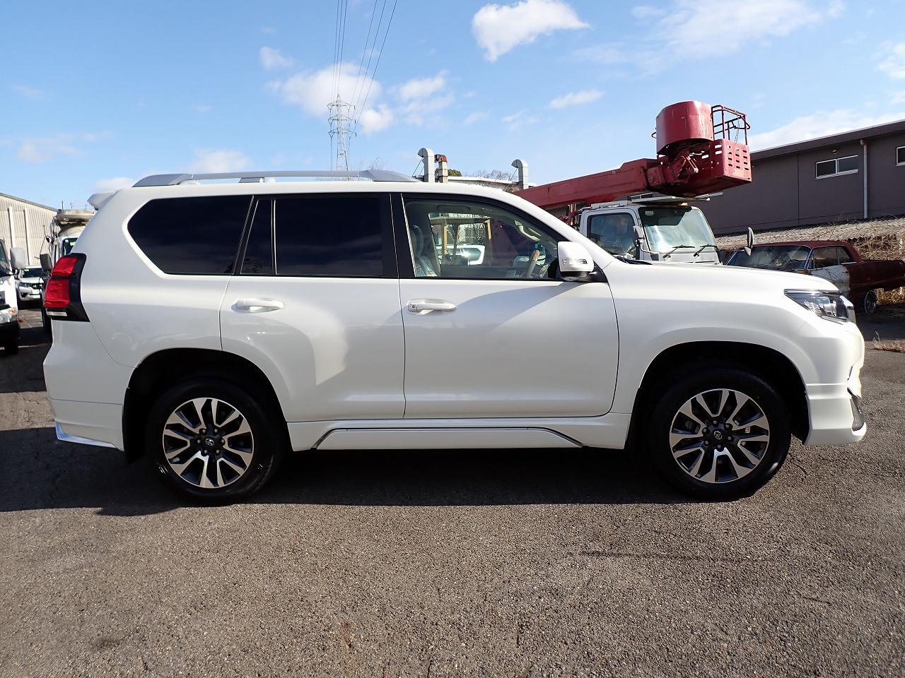 TOYOTA Land Cruiser Prado