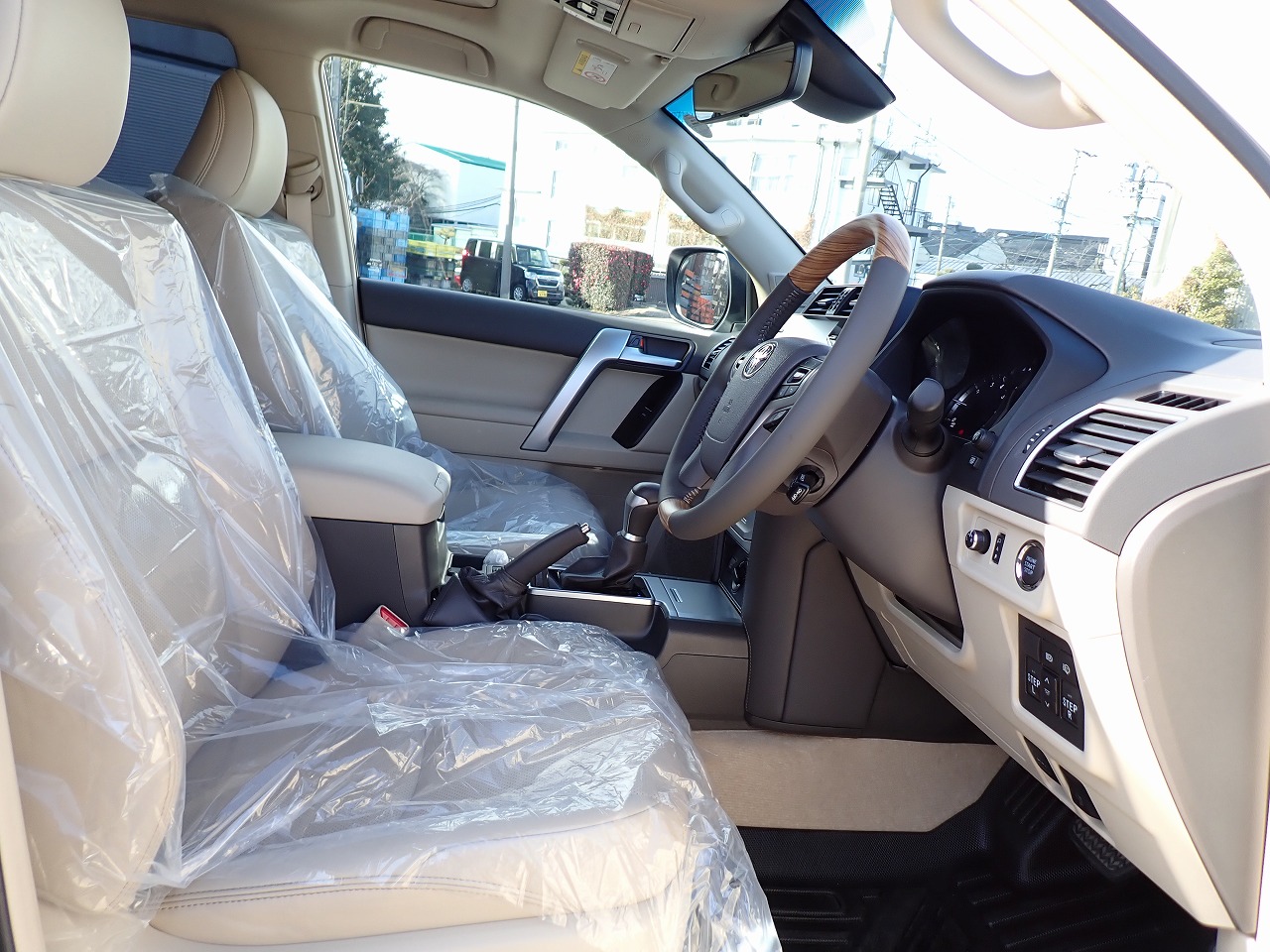 TOYOTA Land Cruiser Prado