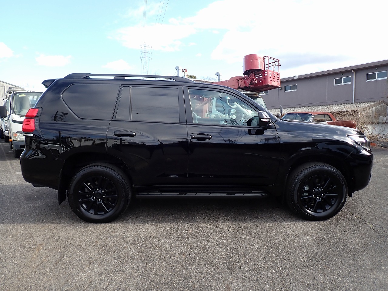 TOYOTA Land Cruiser Prado