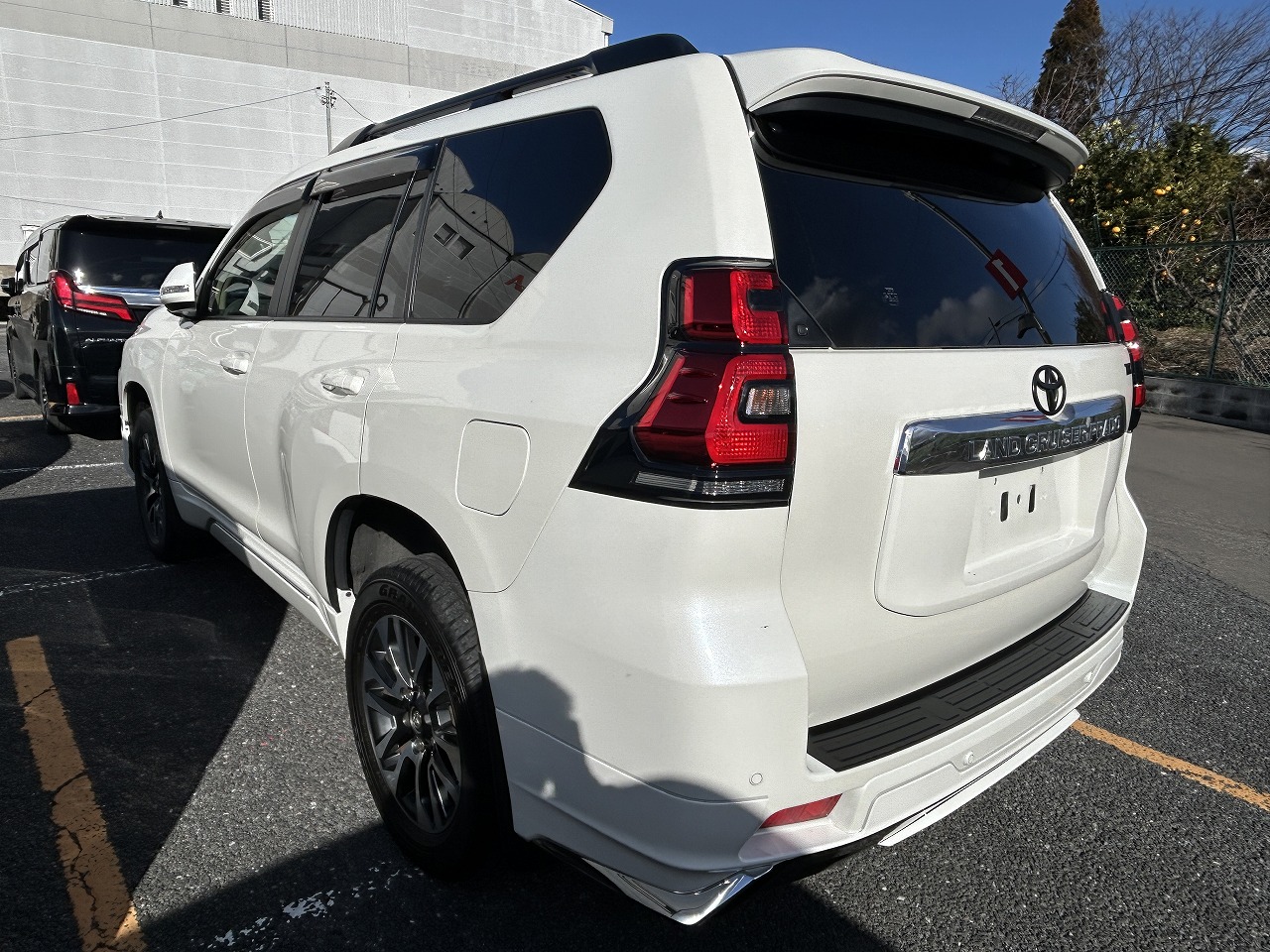 TOYOTA Land Cruiser Prado