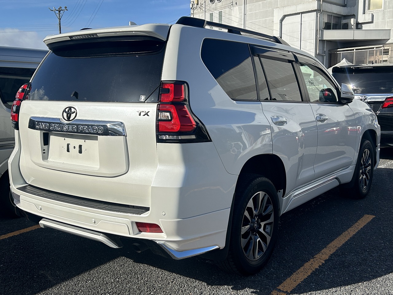 TOYOTA Land Cruiser Prado