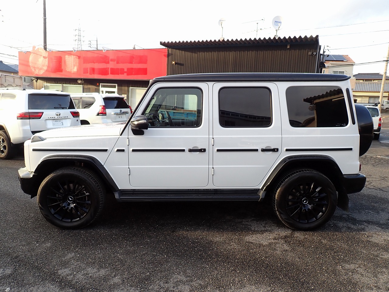 MERCEDES-BENZ G-Class