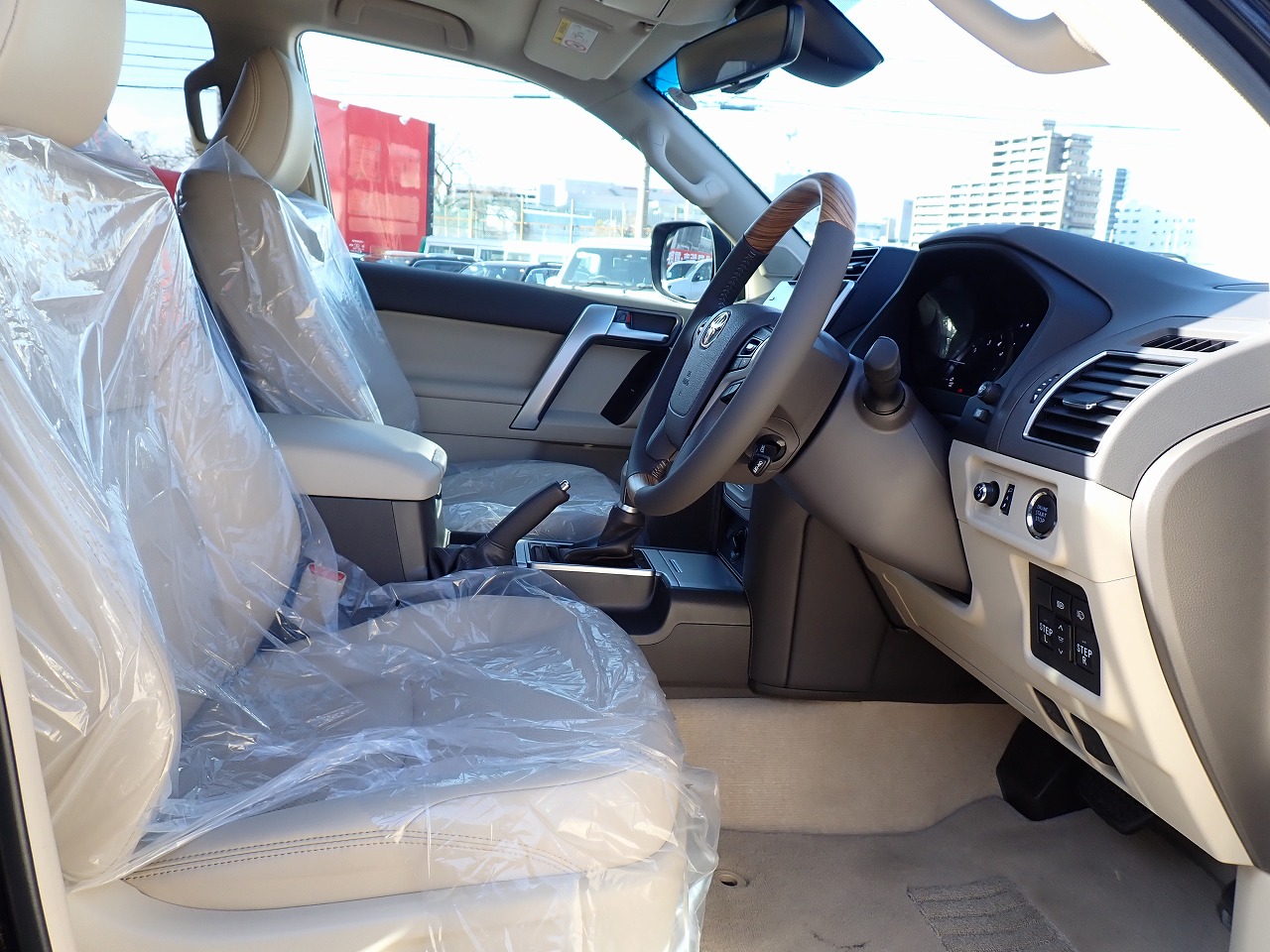 TOYOTA Land Cruiser Prado