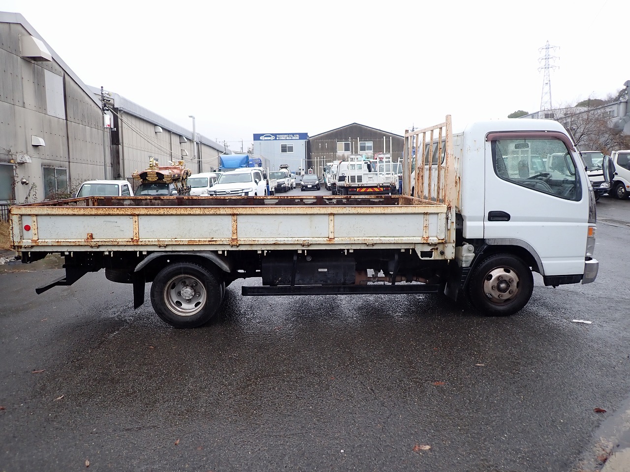 MITSUBISHI Canter