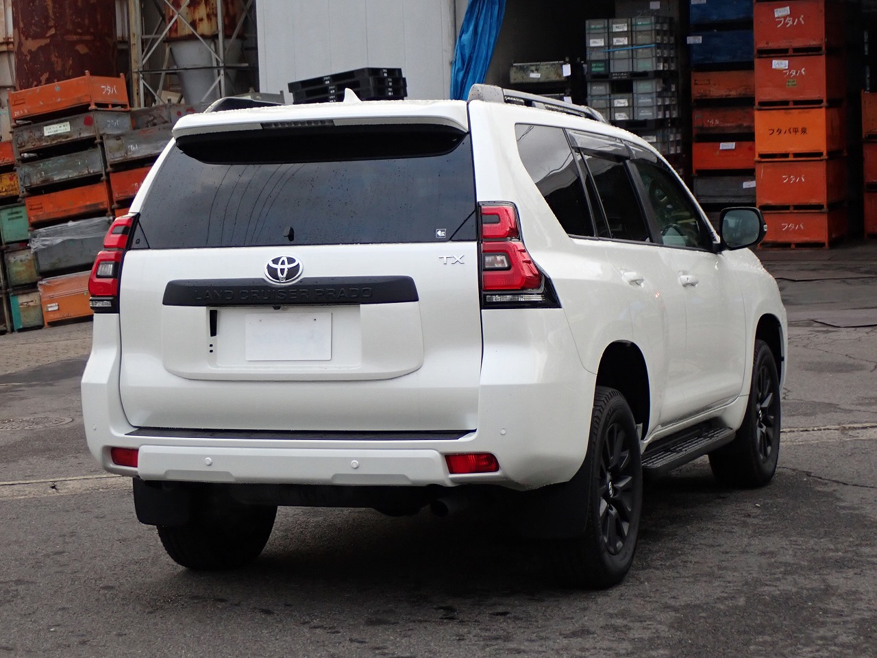 TOYOTA Land Cruiser Prado