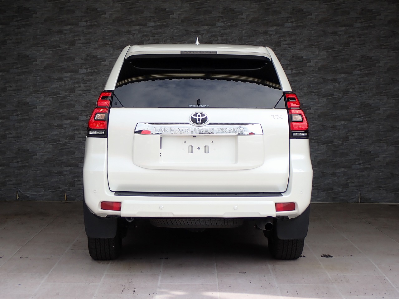 TOYOTA Land Cruiser Prado