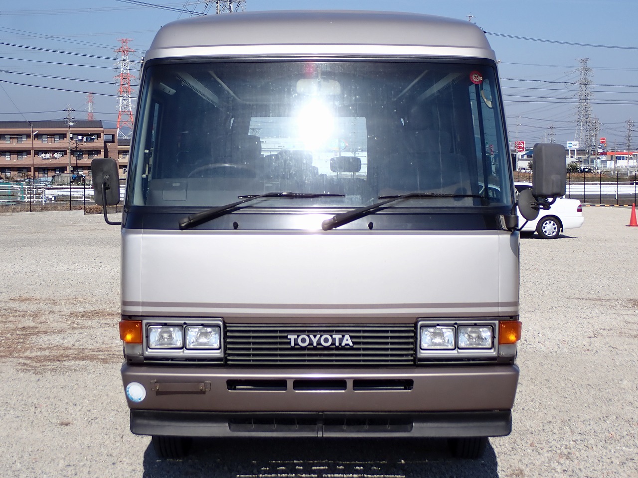 TOYOTA Coaster