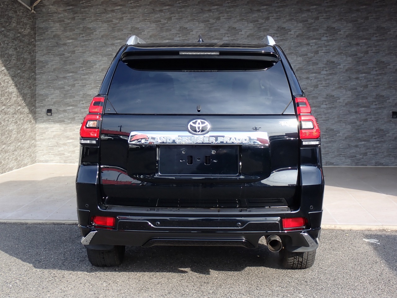 TOYOTA Land Cruiser Prado