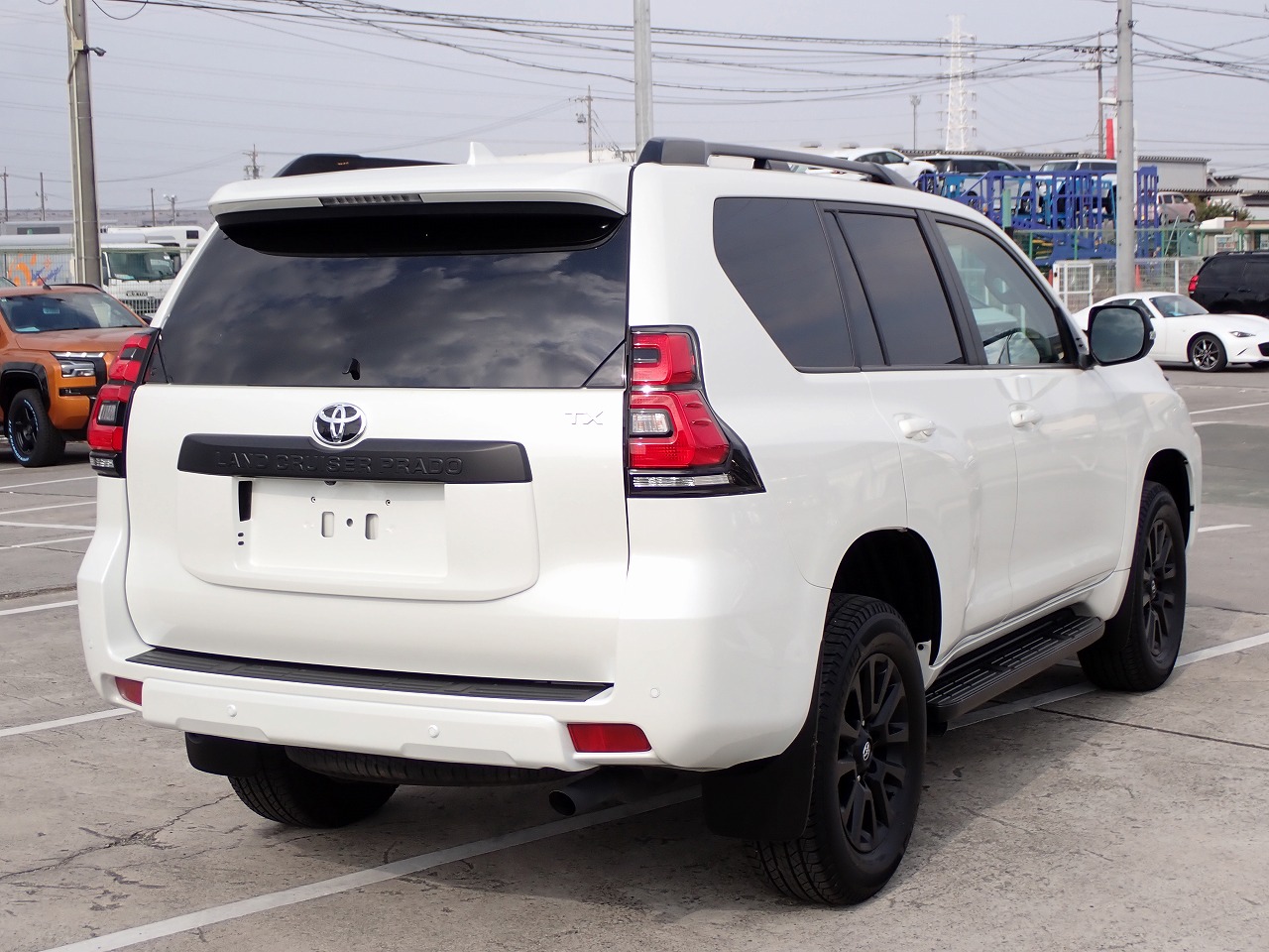 TOYOTA Land Cruiser Prado