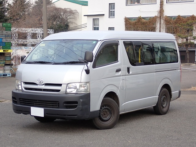 TOYOTA Hiace Wagon