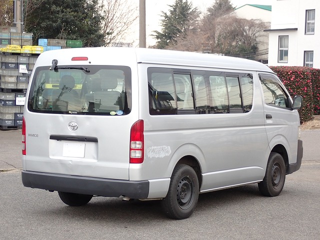 TOYOTA Hiace Wagon