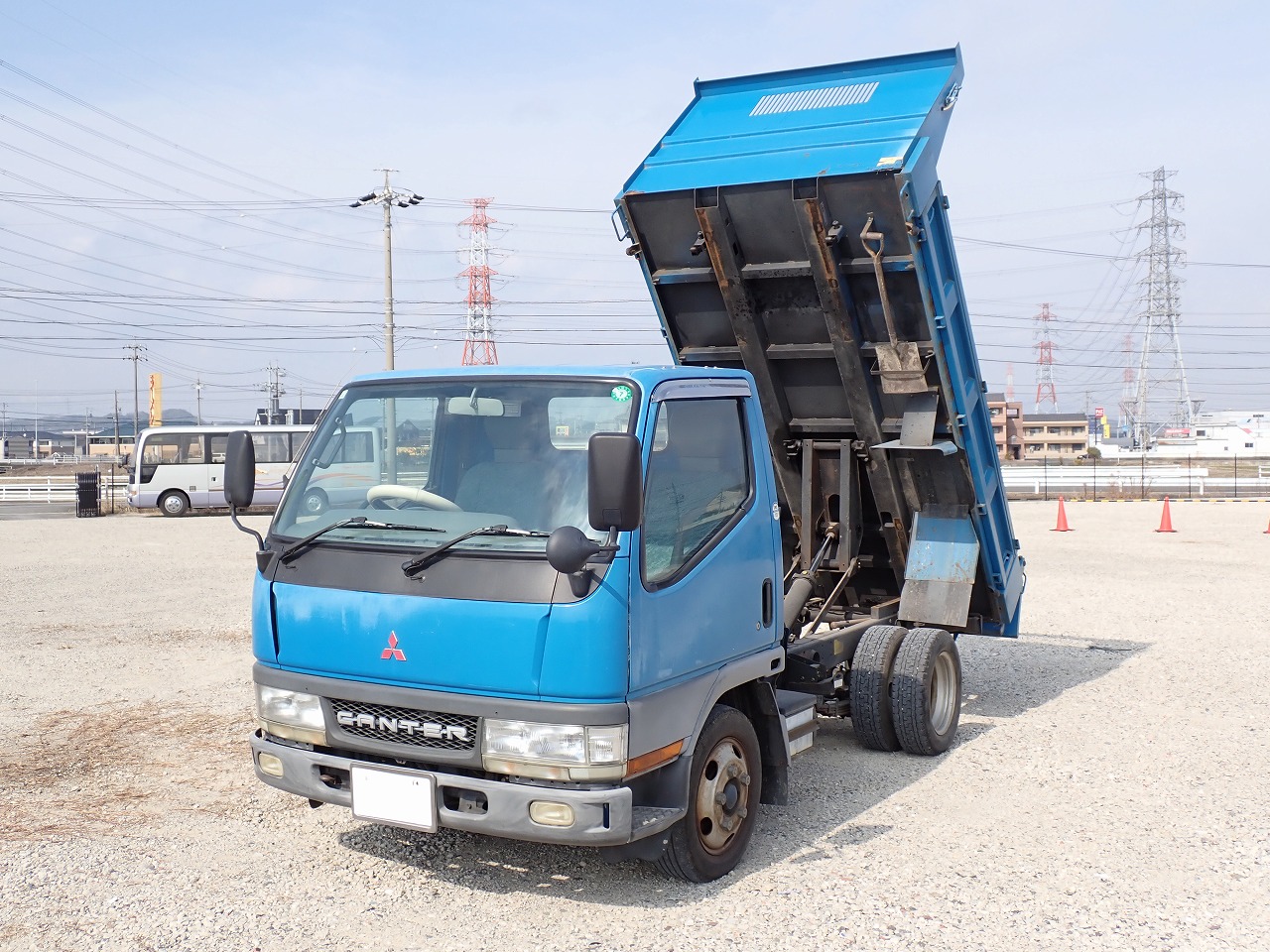 MITSUBISHI Canter