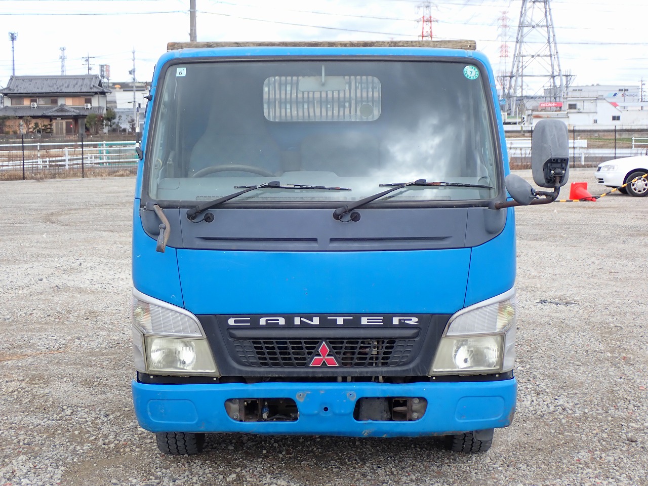 MITSUBISHI Canter