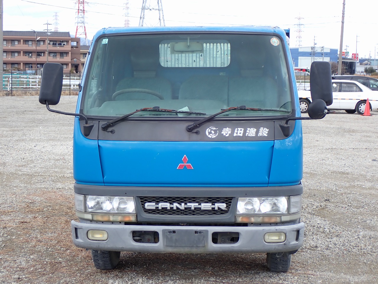 MITSUBISHI Canter