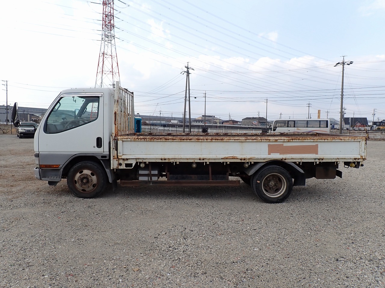 MITSUBISHI Canter