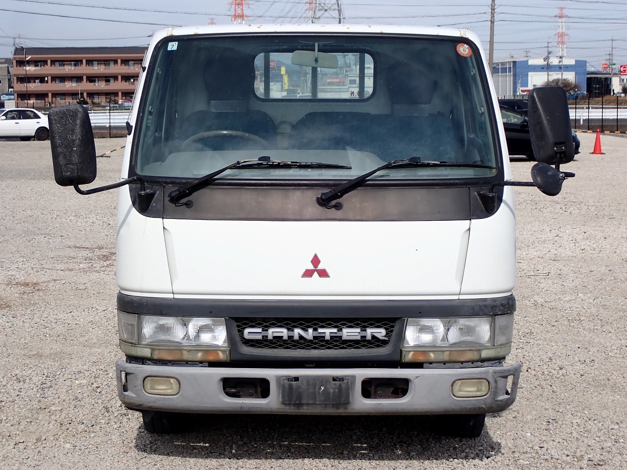 MITSUBISHI Canter