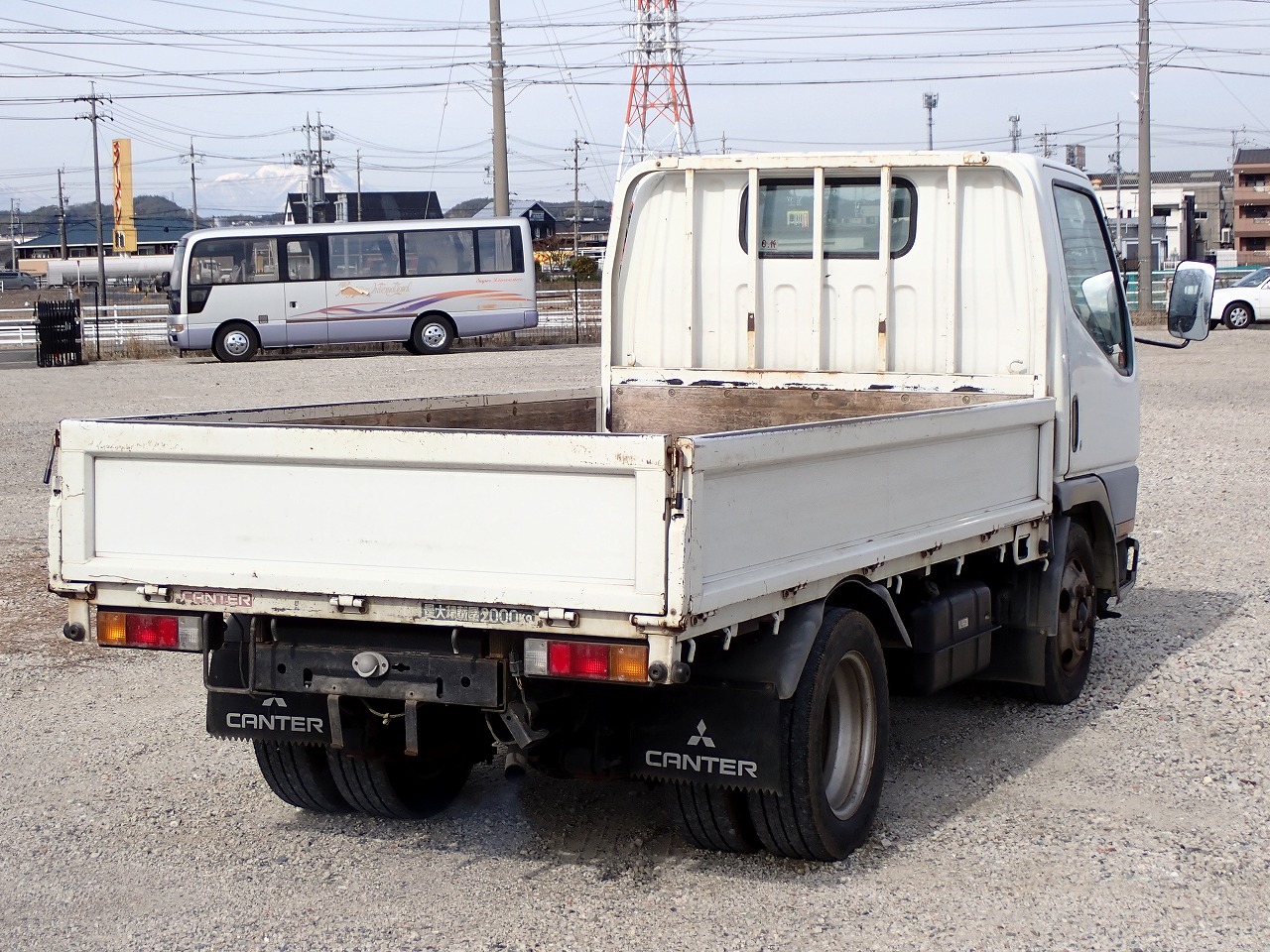 MITSUBISHI Canter