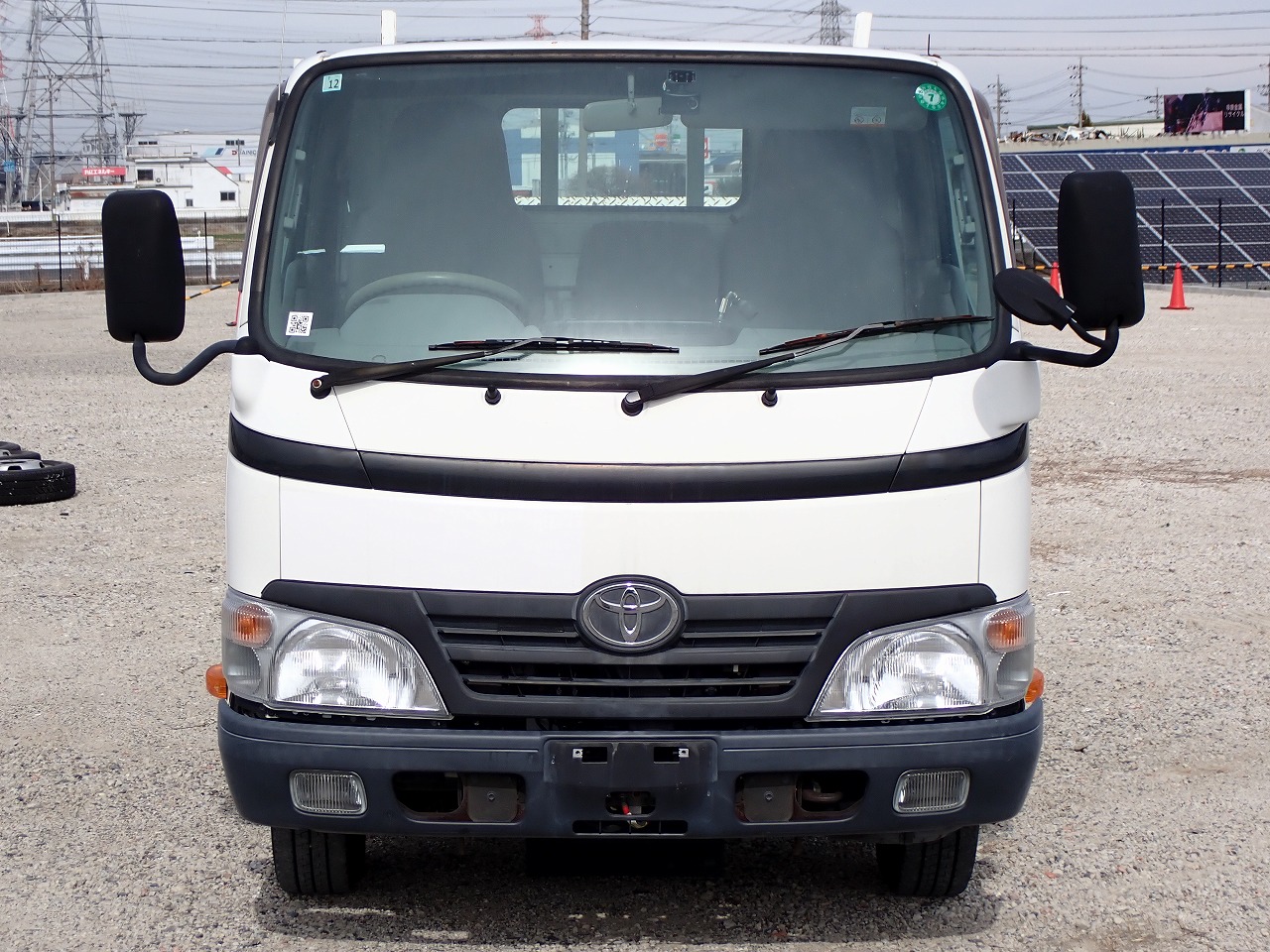 TOYOTA Dyna Truck