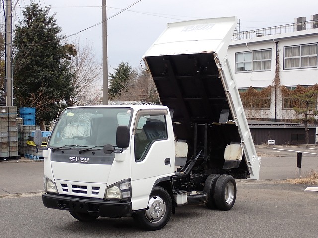ISUZU Elf Truck