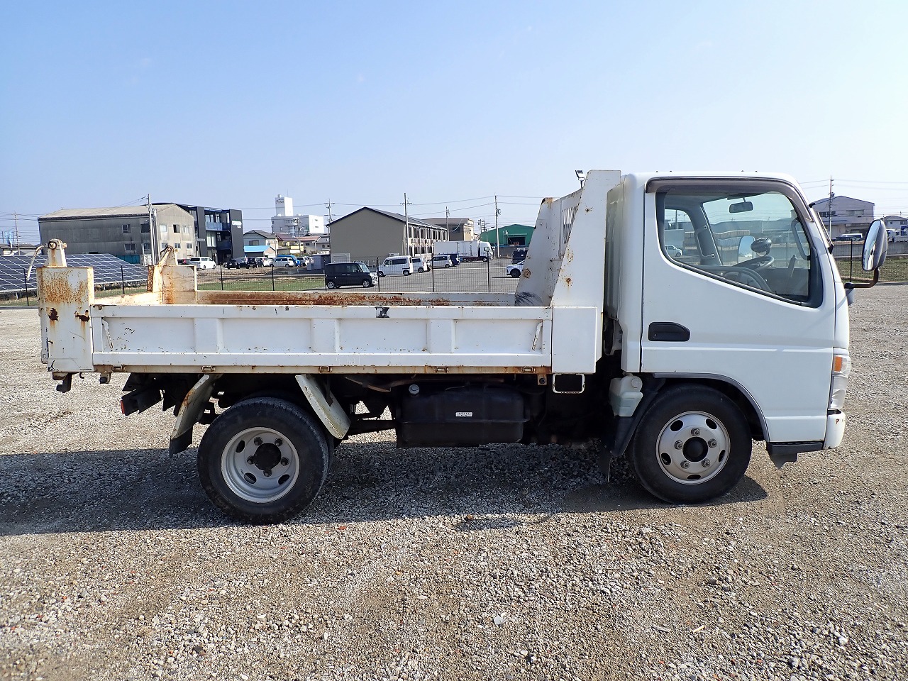 MITSUBISHI Canter