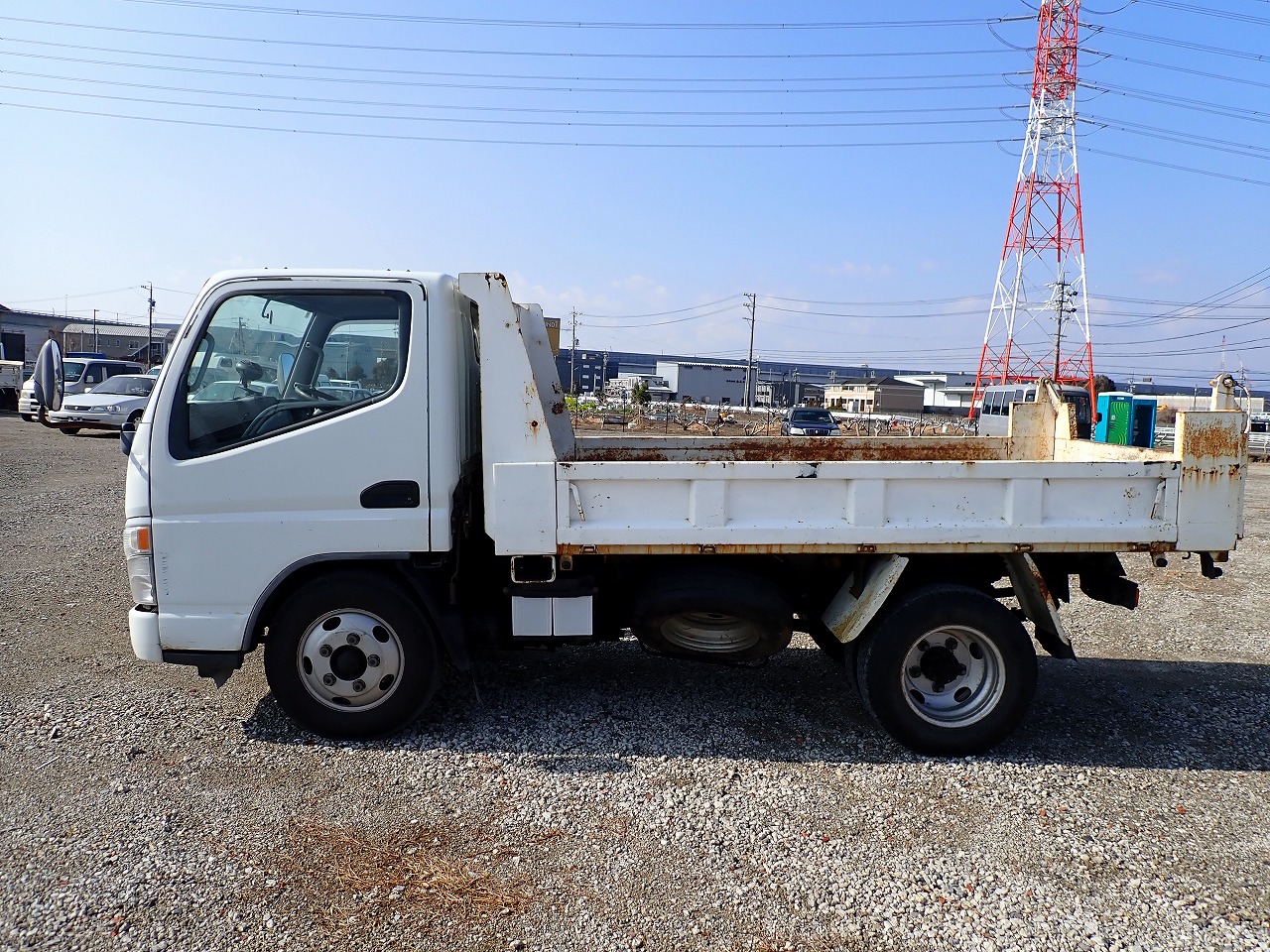 MITSUBISHI Canter