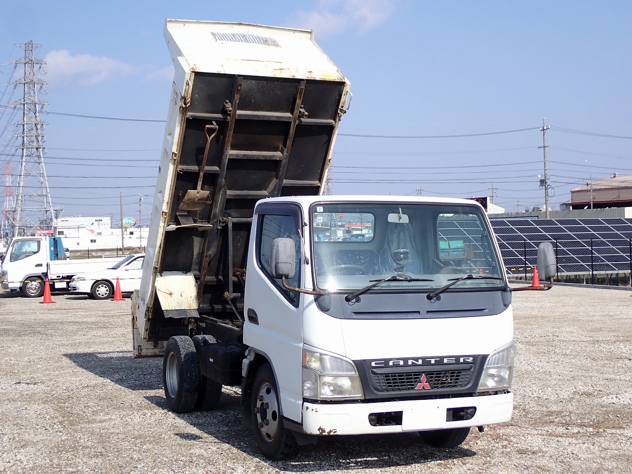 MITSUBISHI Canter
