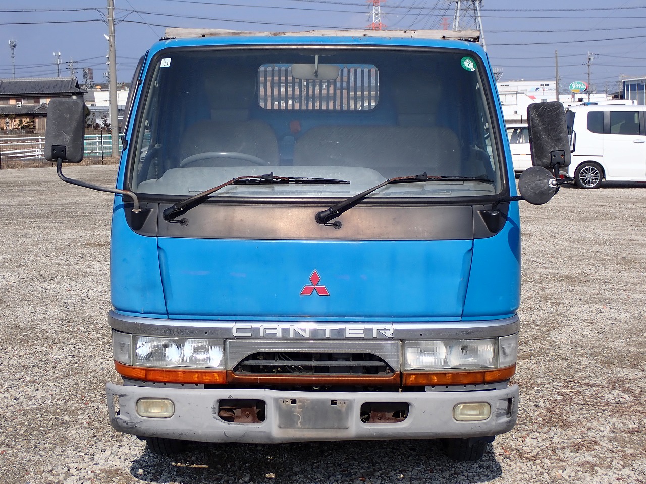 MITSUBISHI Canter
