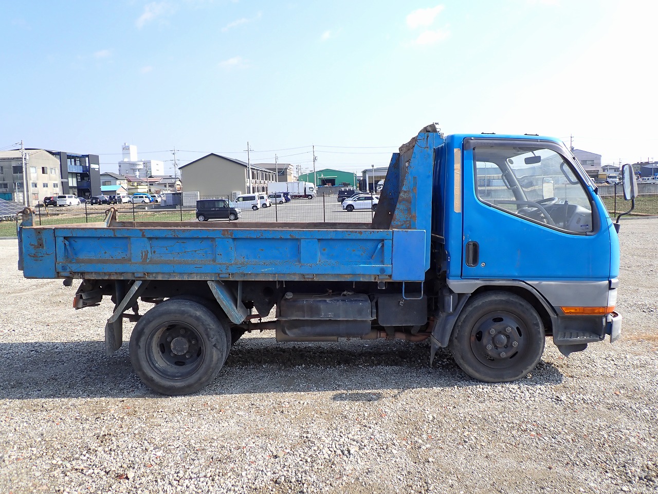 MITSUBISHI Canter