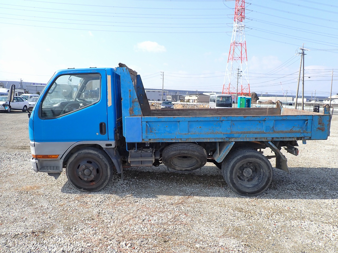 MITSUBISHI Canter