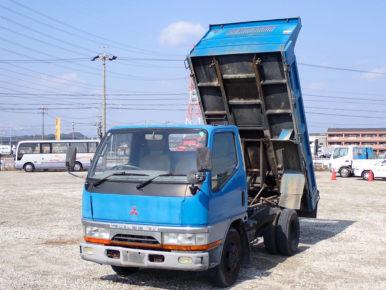 MITSUBISHI Canter