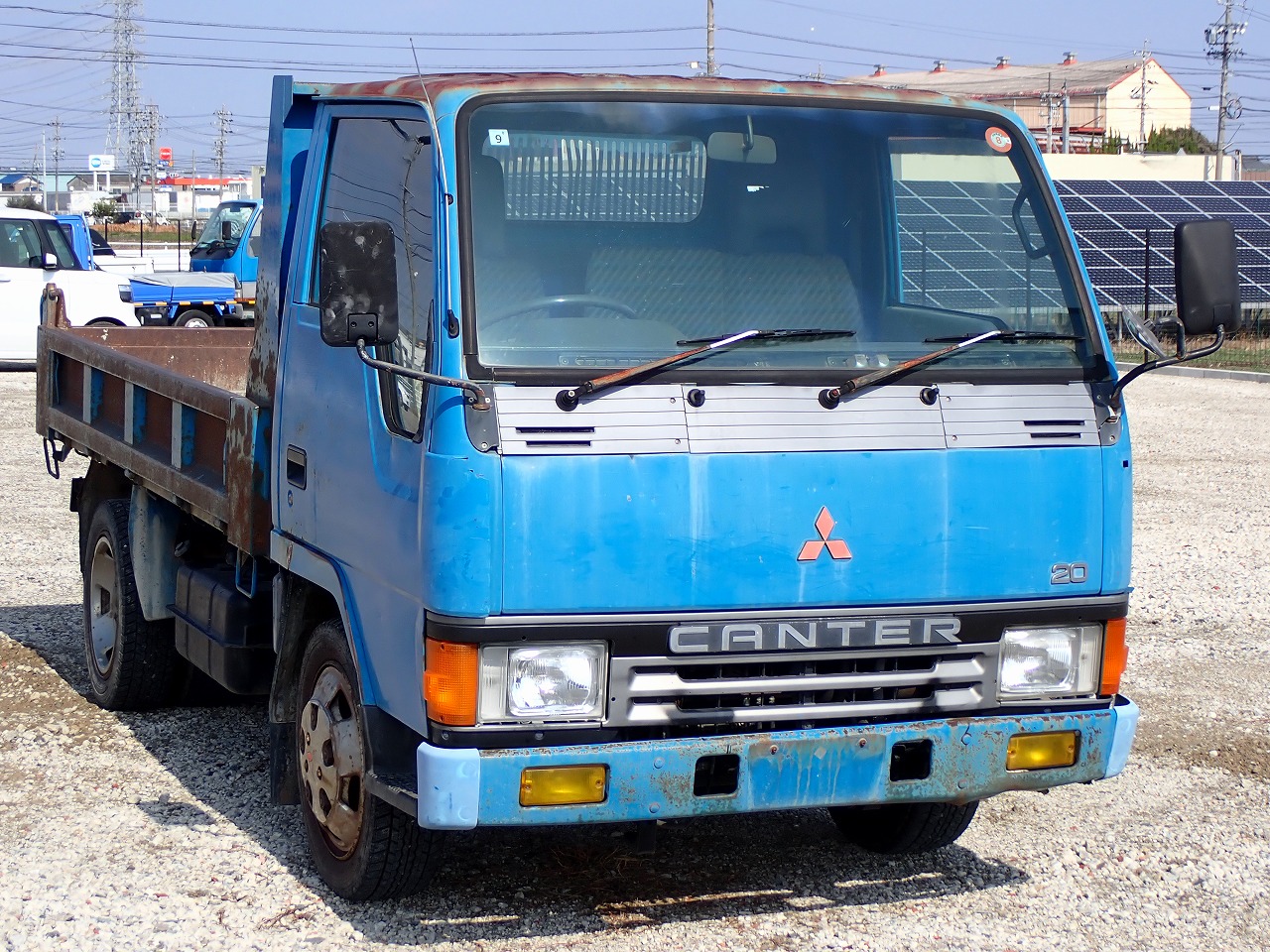 MITSUBISHI Canter
