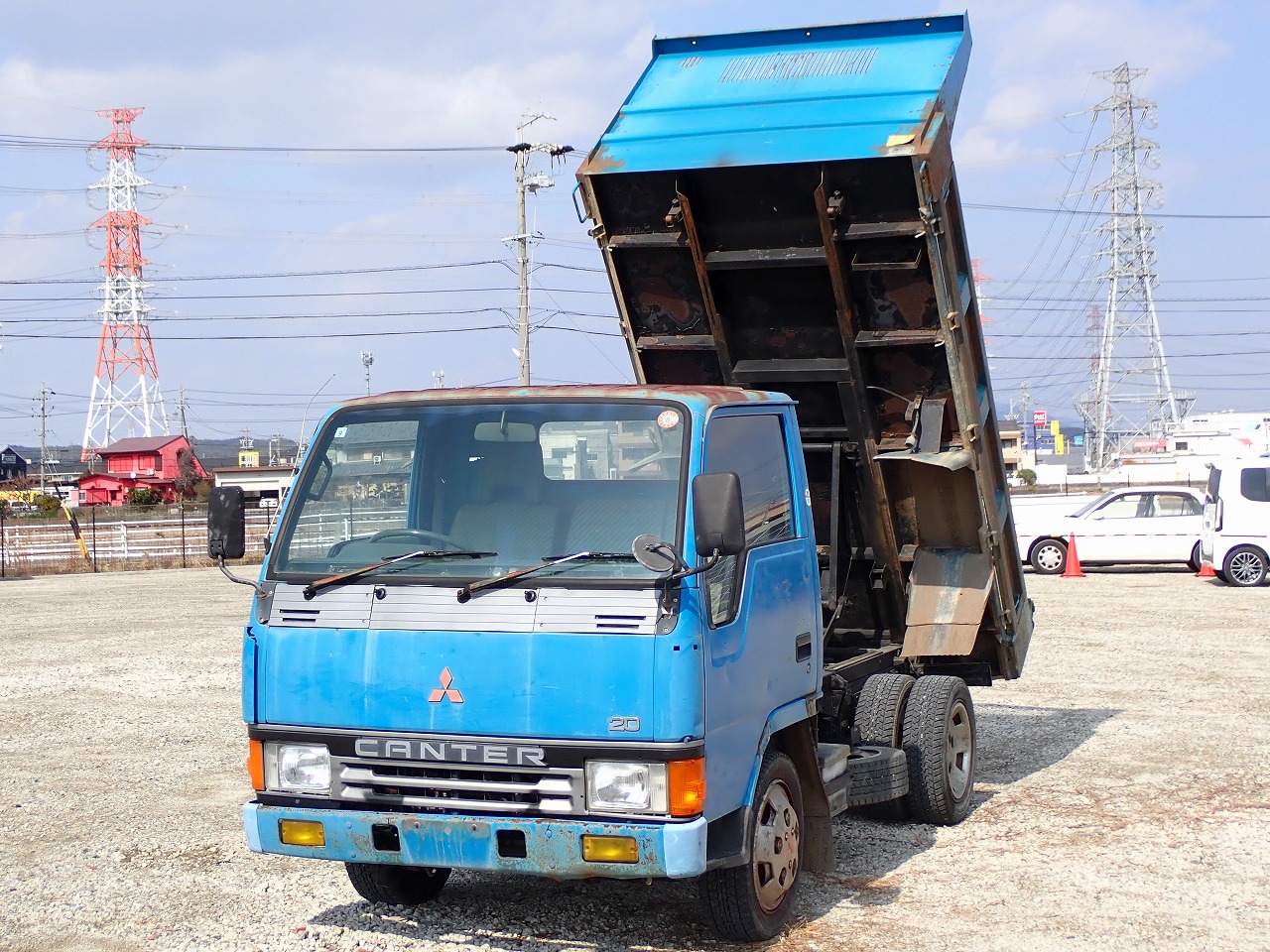 MITSUBISHI Canter