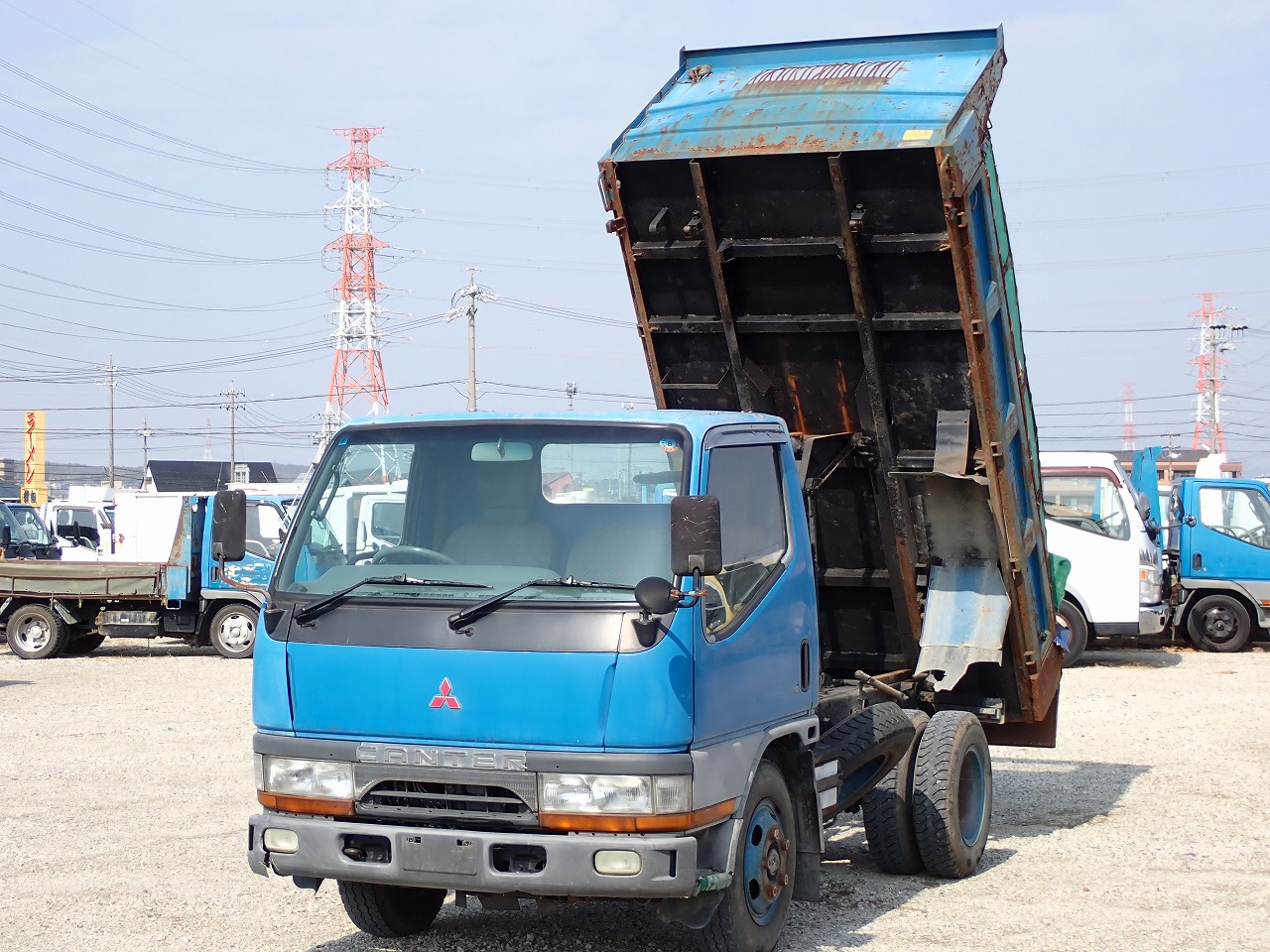 MITSUBISHI Canter