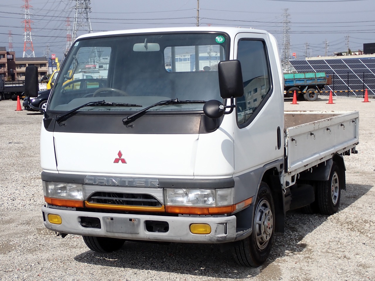 MITSUBISHI Canter