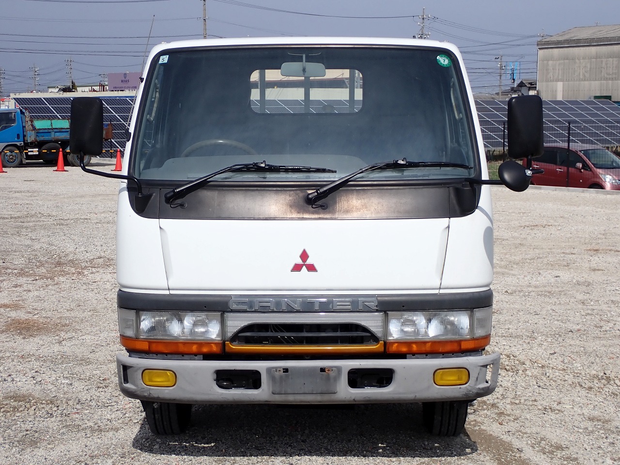 MITSUBISHI Canter