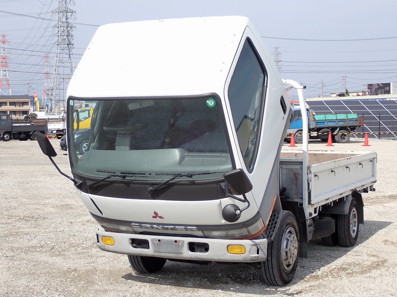 MITSUBISHI Canter