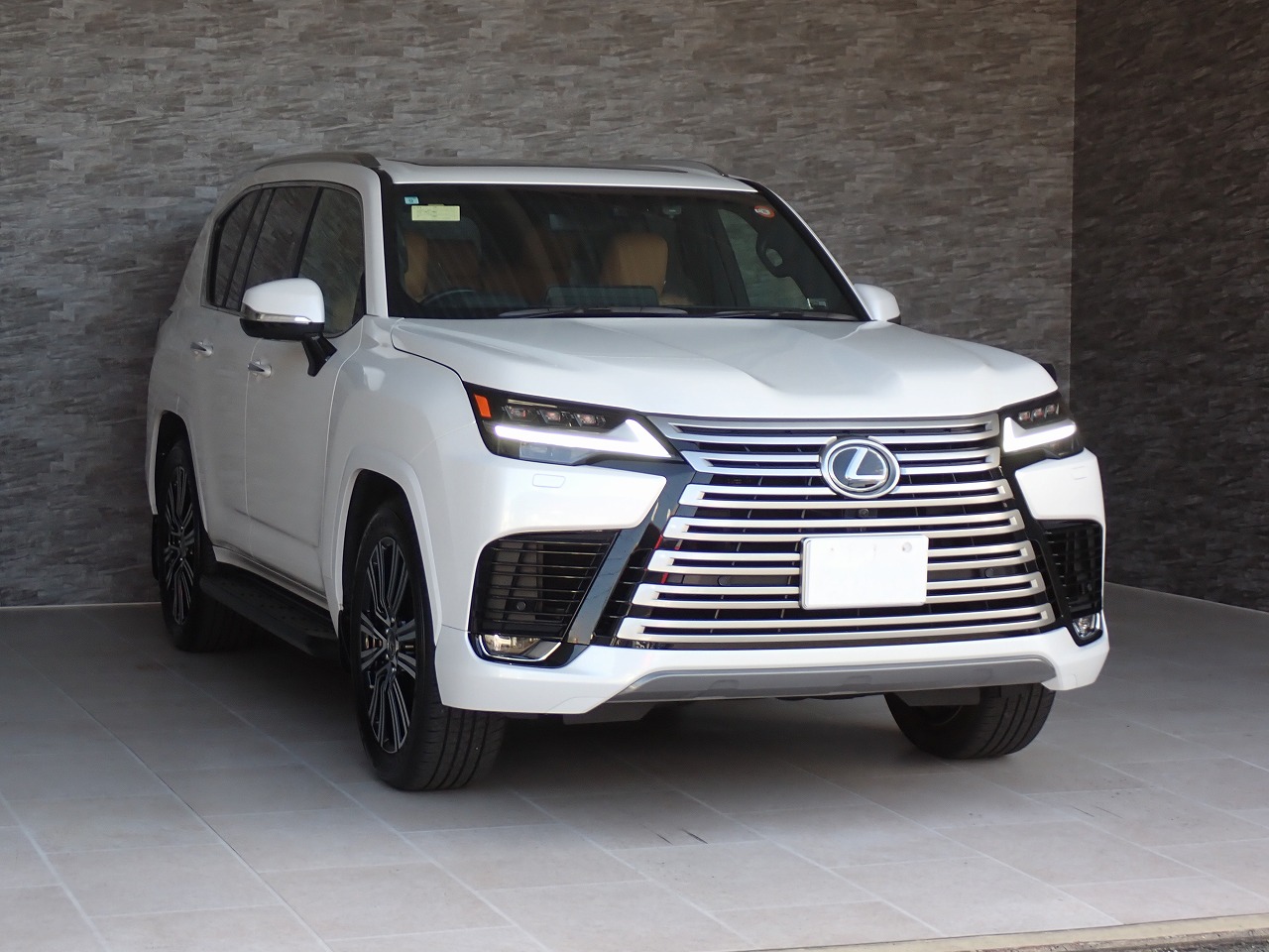 LEXUS LX
