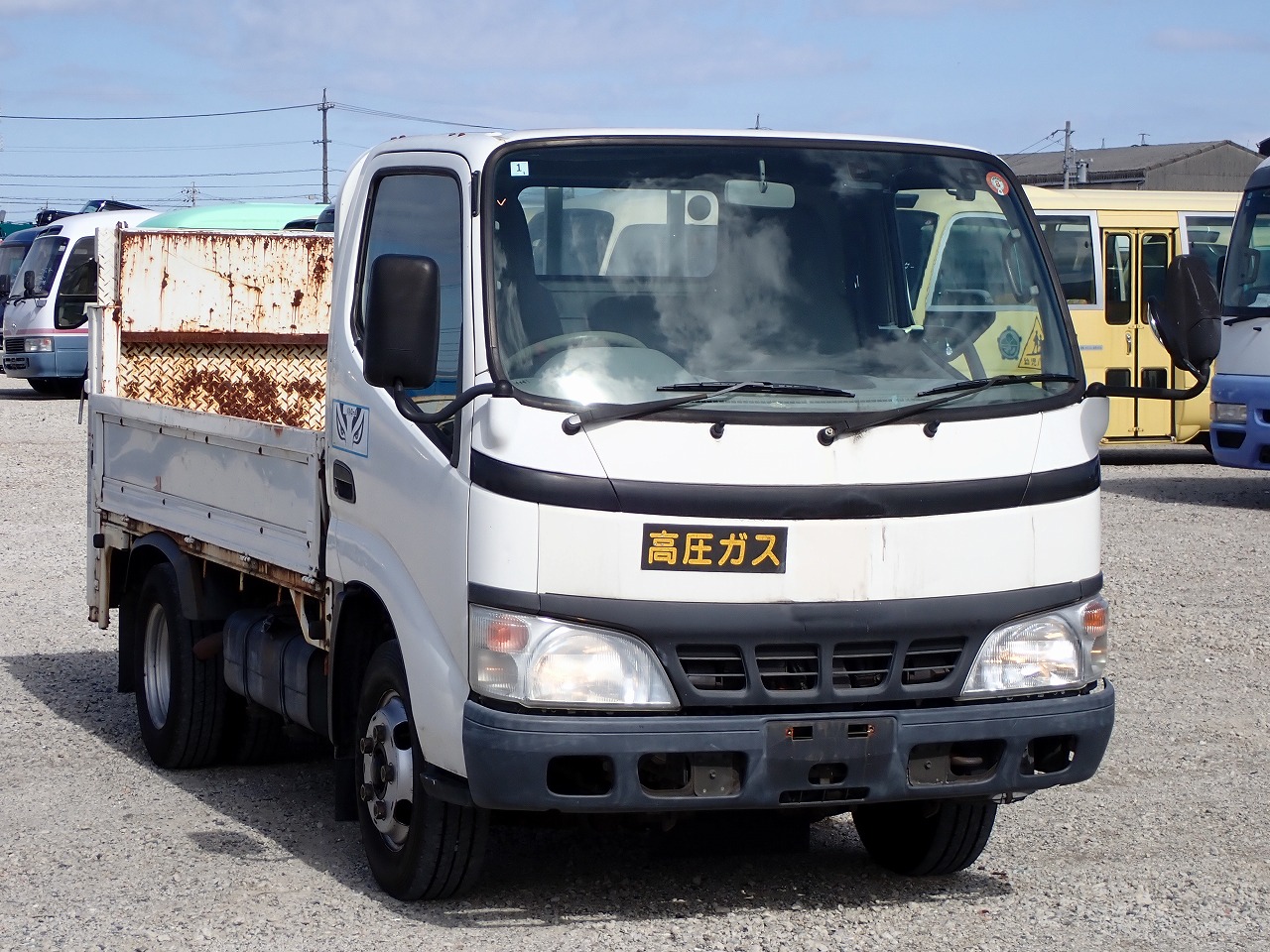 TOYOTA Dyna Truck