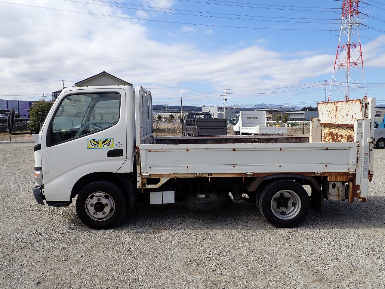 TOYOTA Dyna Truck